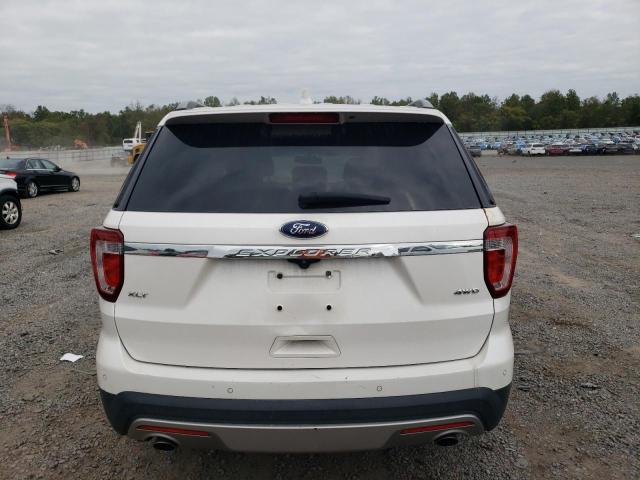 Parquets FORD EXPLORER 2016 Biały