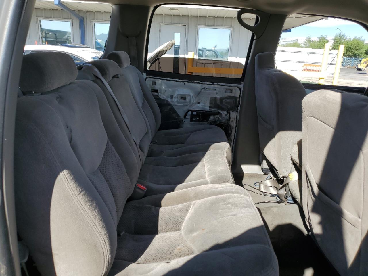 2005 Chevrolet Suburban C1500 VIN: 3GNEC16Z05G279307 Lot: 70567655