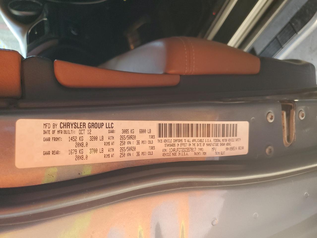 2013 Jeep Grand Cherokee Overland VIN: 1C4RJFCT2DC557817 Lot: 81914305