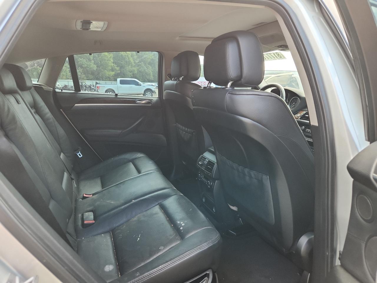 Фото: 5UXFG2C54E0H11475