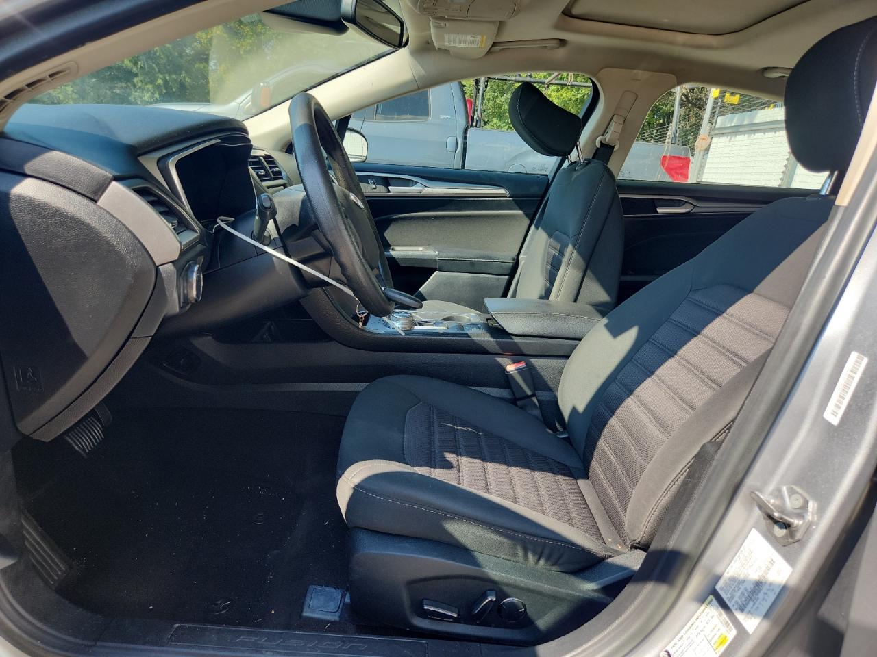 2020 Ford Fusion Se VIN: 3FA6P0HD0LR136037 Lot: 71505585