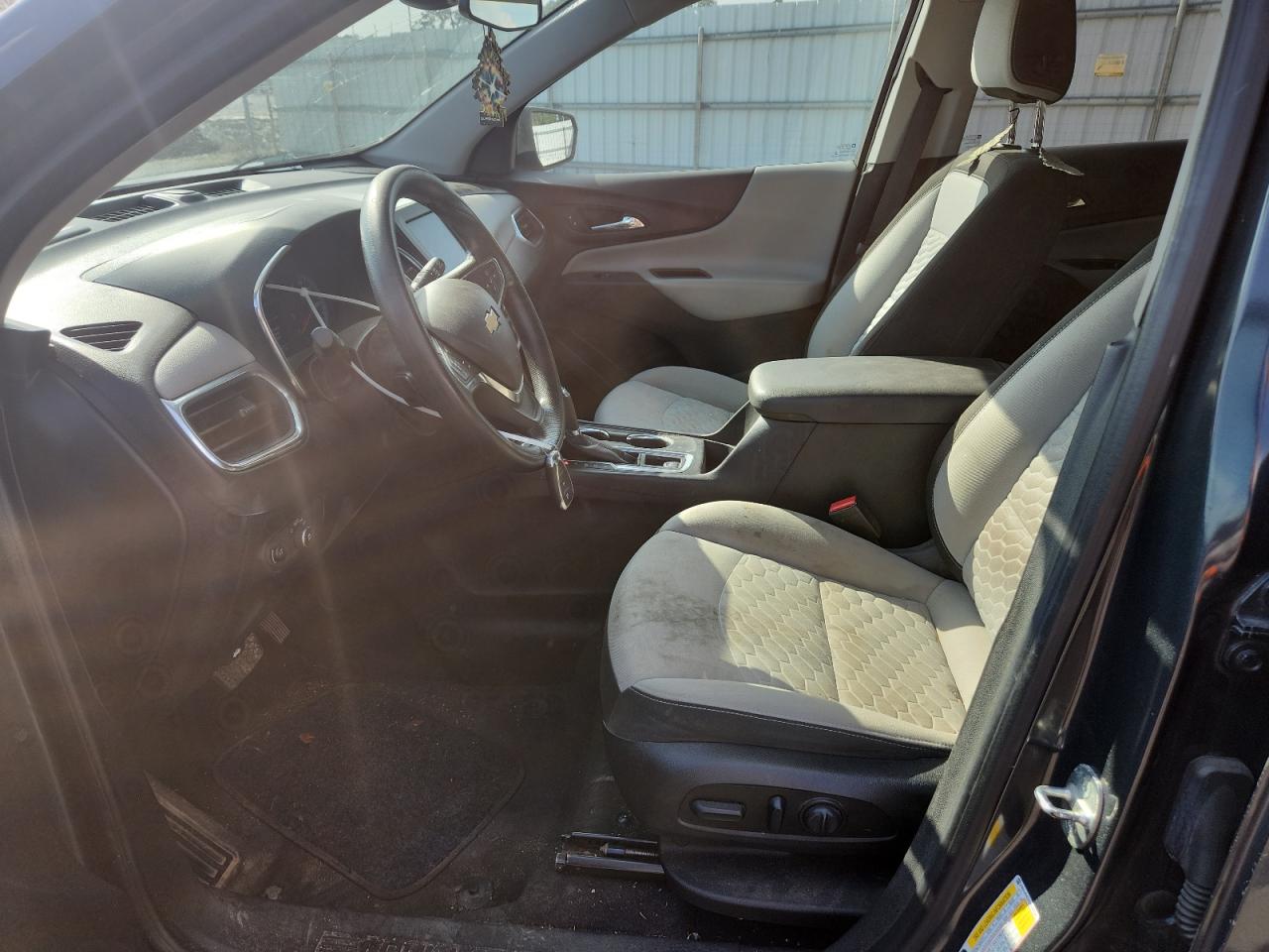 2020 Chevrolet Equinox Ls VIN: 2GNAXHEV0L6185124 Lot: 81813105