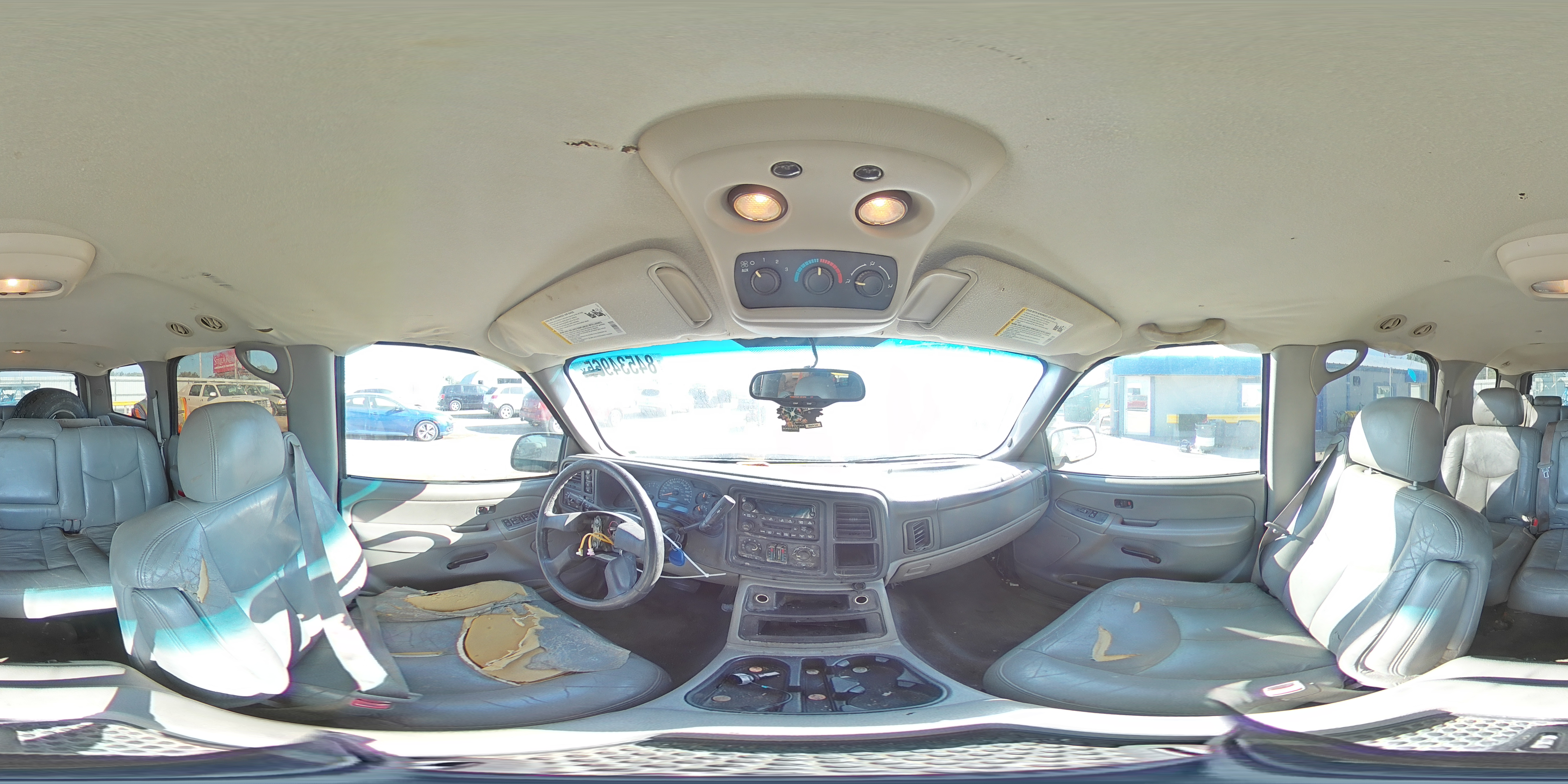 2004 Chevrolet Tahoe K1500 VIN: 1GNEK13ZX4J210189 Lot: 84534965