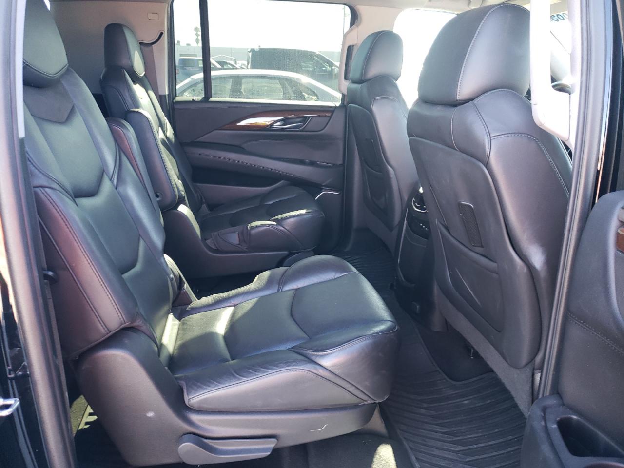 2018 Cadillac Escalade Esv Premium Luxury VIN: 1GYS4JKJ3JR159434 Lot: 71881885