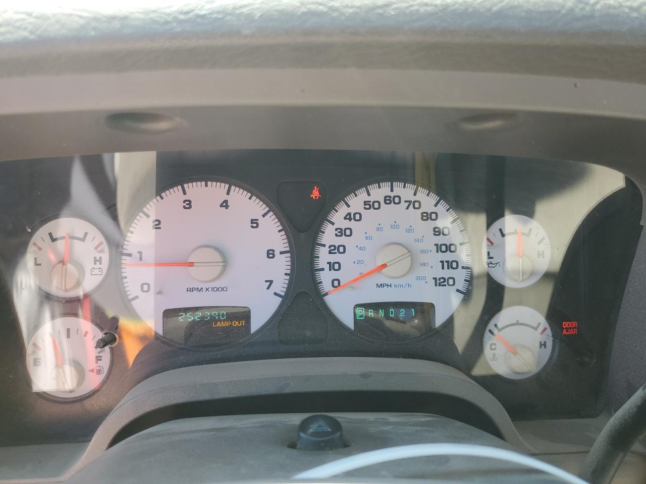 2004 Dodge Ram 1500 St VIN: 1D3HA18D74J275966 Lot: 82126775