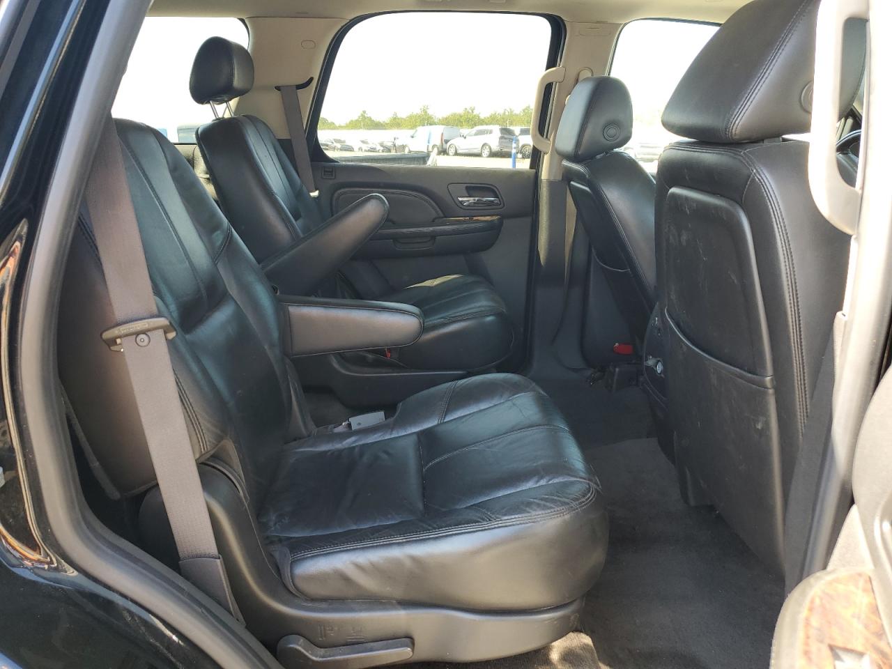 2008 GMC Yukon Denali VIN: 1GKFK63818J120554 Lot: 84055935