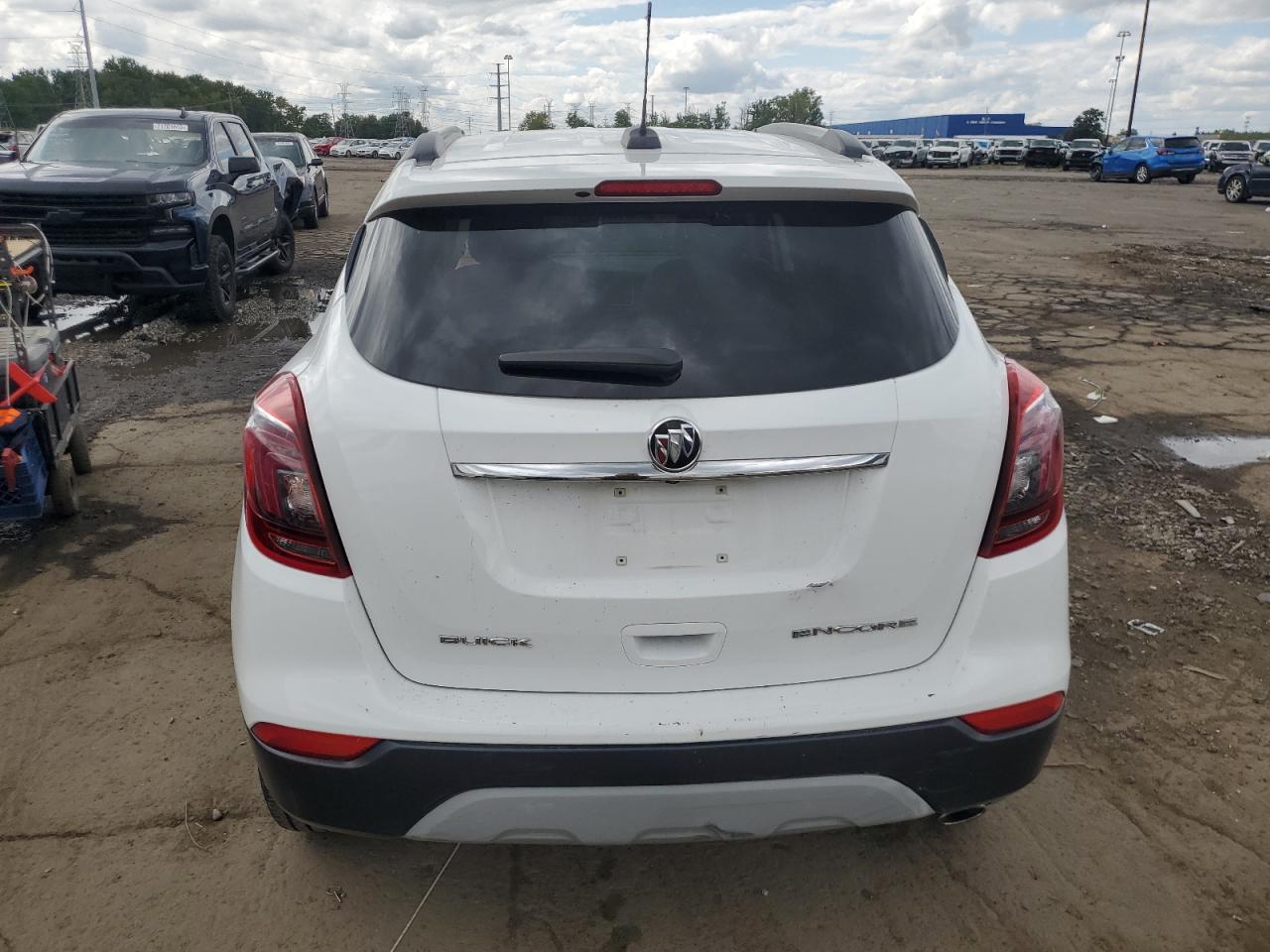 2018 Buick Encore Preferred Ii VIN: KL4CJBSB4JB625666 Lot: 71396695
