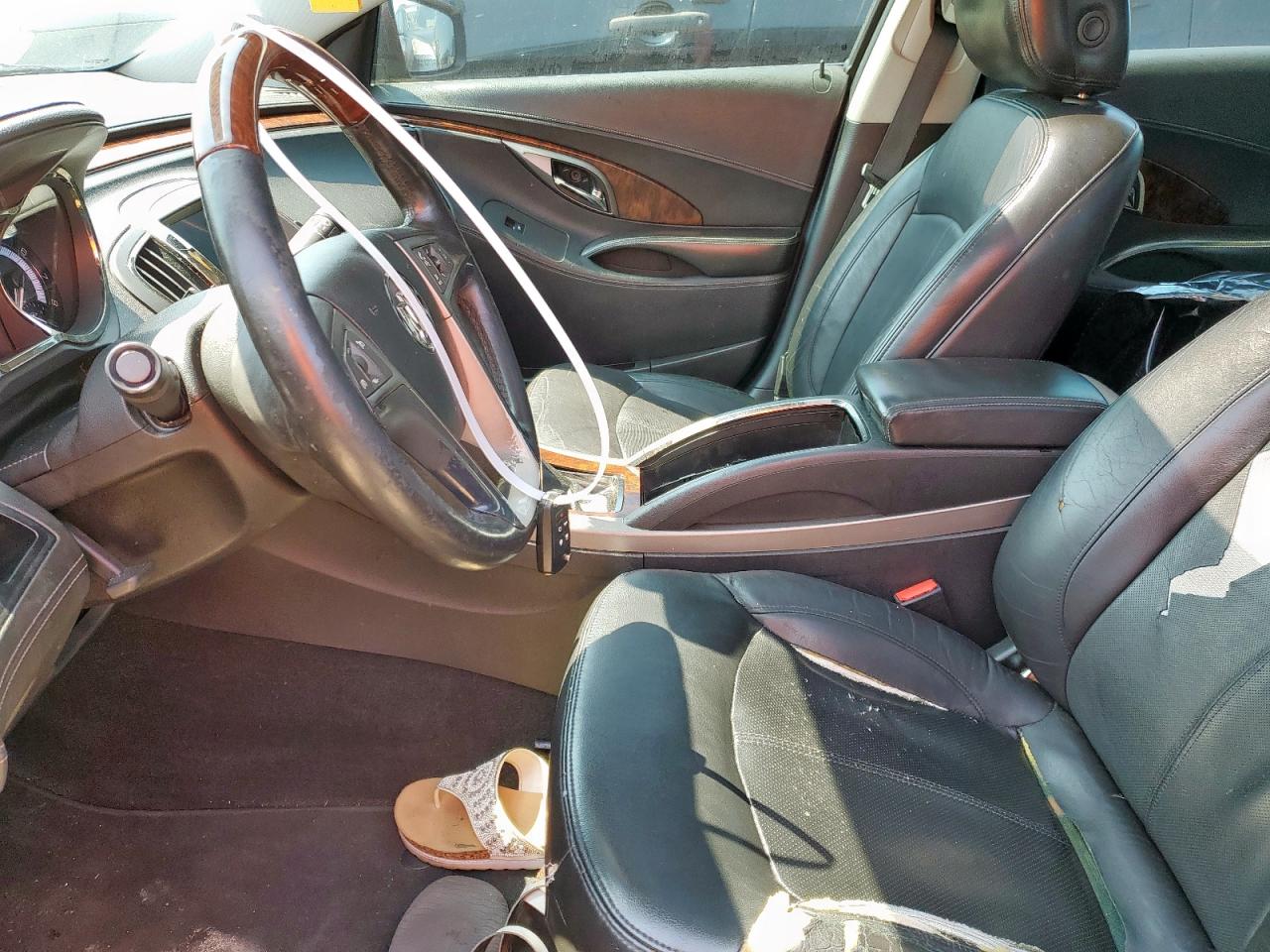 2010 Buick Lacrosse Cxs VIN: 1G4GE5GV0AF132703 Lot: 71676805