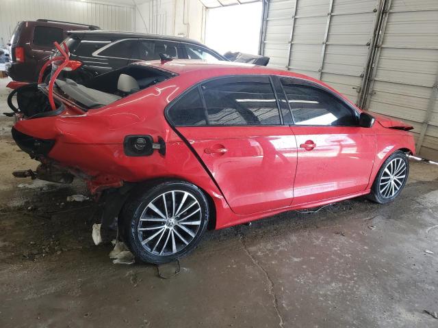  VOLKSWAGEN JETTA 2016 Красный