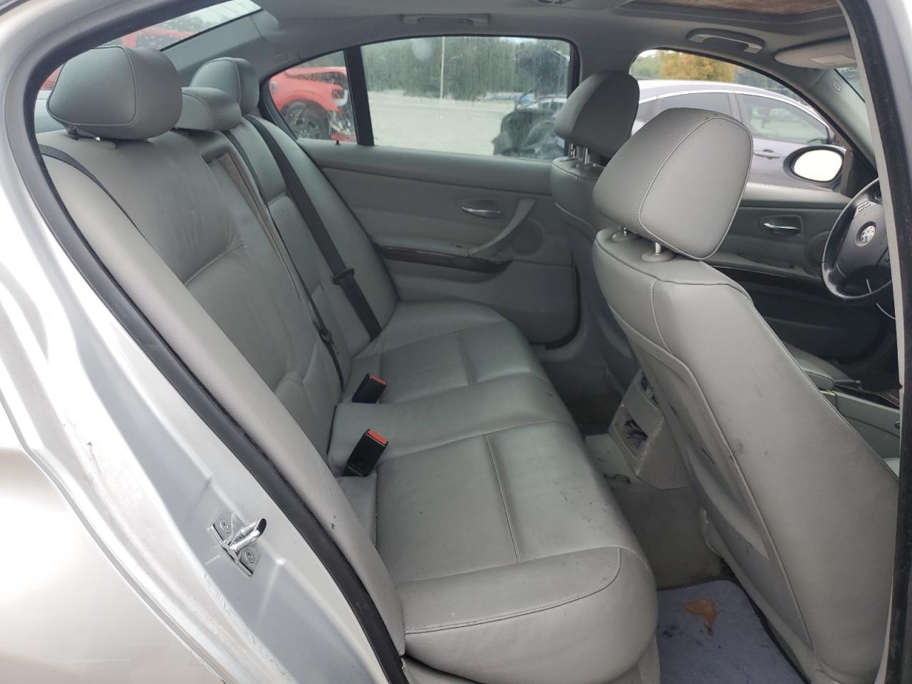 2006 BMW 330 I VIN: WBAVB335X6KR73549 Lot: 81859235