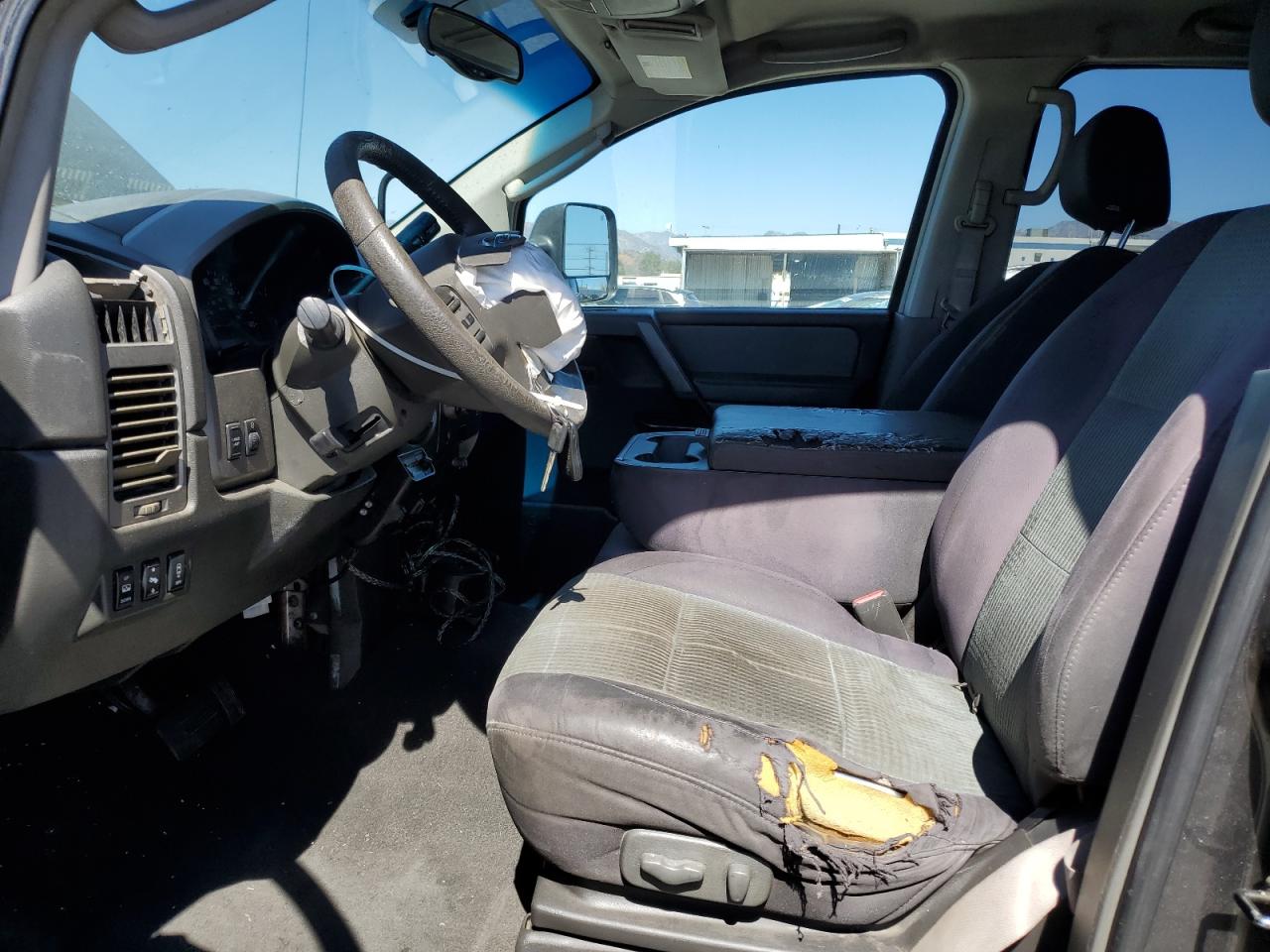 2005 Nissan Titan Xe VIN: 1N6AA07B15N531062 Lot: 70579795