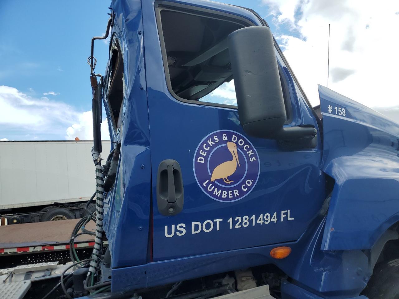 2018 International Lt625 Semi Truck VIN: 3HSDZAPR9JN630553 Lot: 80649835