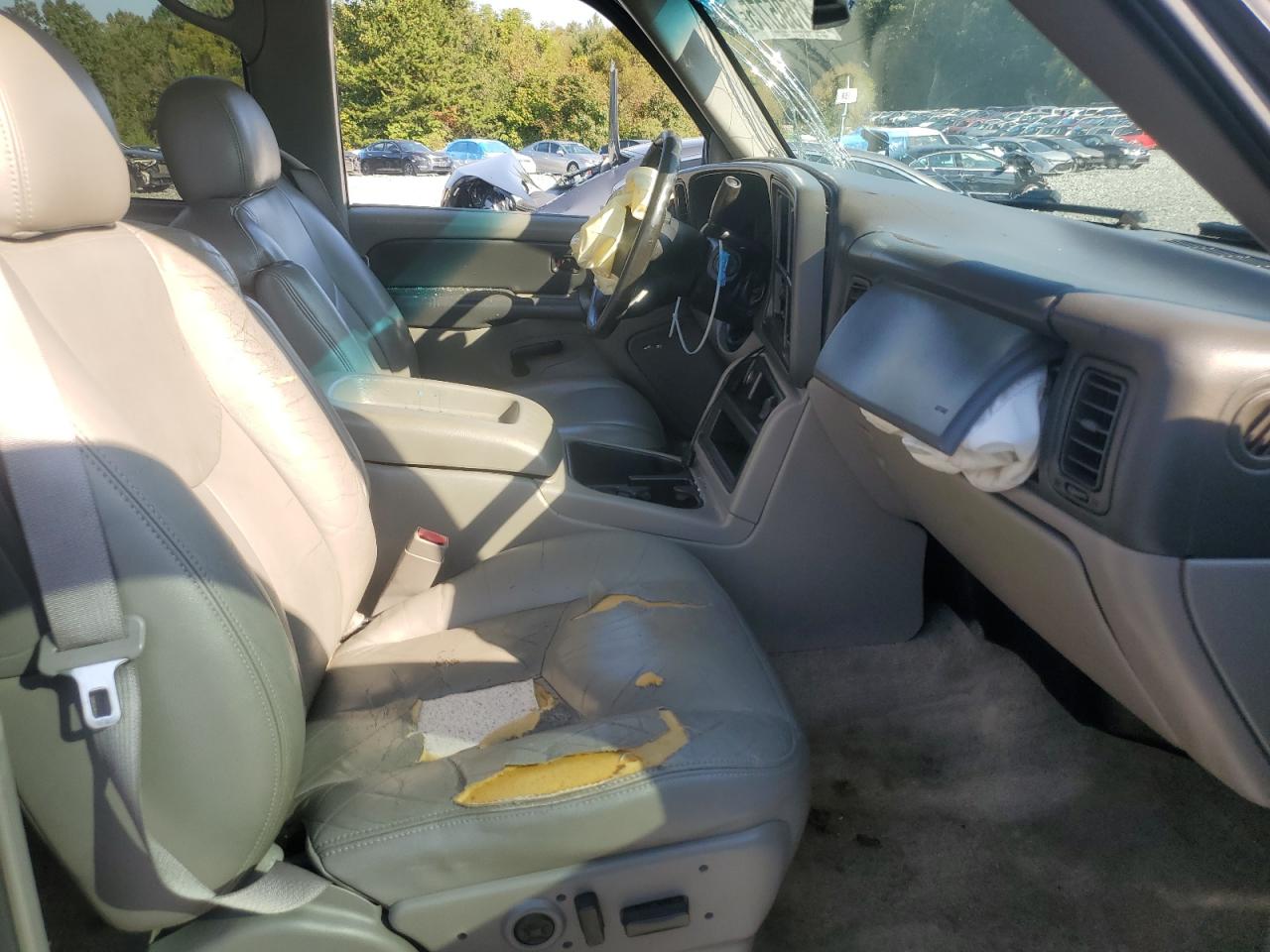 2003 Chevrolet Tahoe K1500 VIN: 1GNEK13Z13R135334 Lot: 81595775