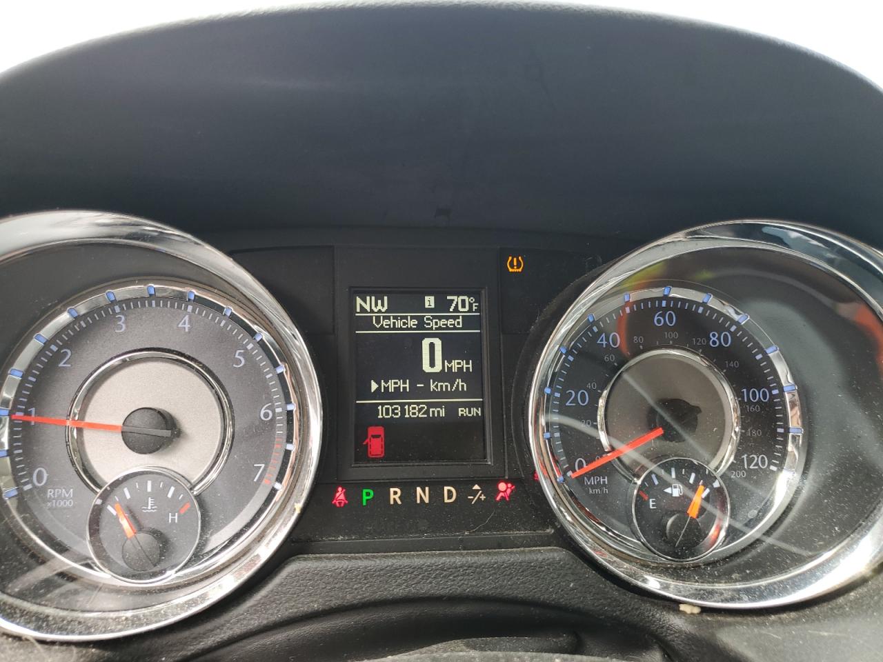 2016 Chrysler Town & Country Touring L VIN: 2C4RC1CG5GR269625 Lot: 81120415