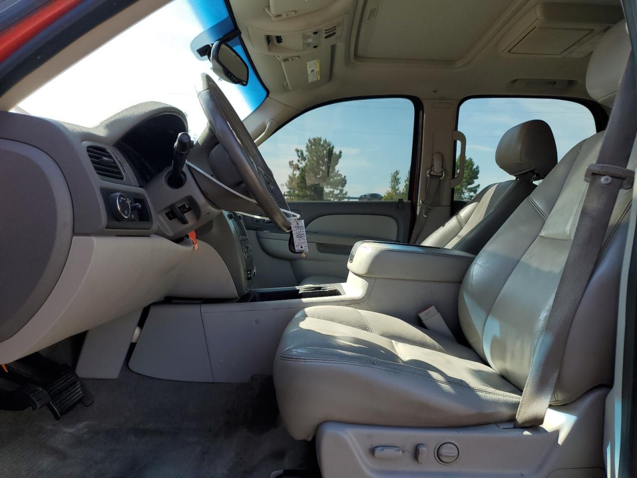 2010 Chevrolet Tahoe C1500 Lt VIN: 1GNUCBE07AR292361 Lot: 80151785