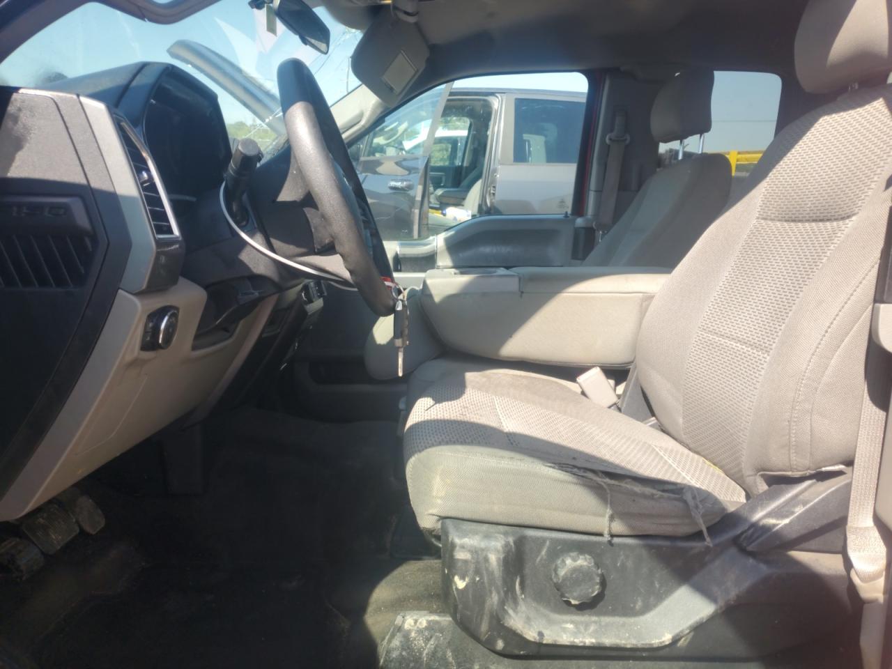 2015 Ford F150 Super Cab VIN: 1FTEX1CG4FFA19480 Lot: 71901095