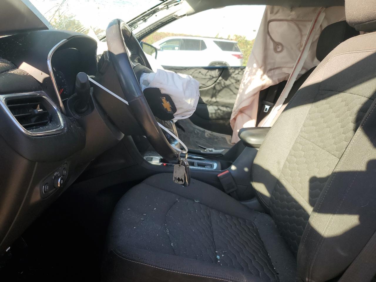 2020 Chevrolet Equinox Lt VIN: 3GNAXTEV4LS571436 Lot: 84170235