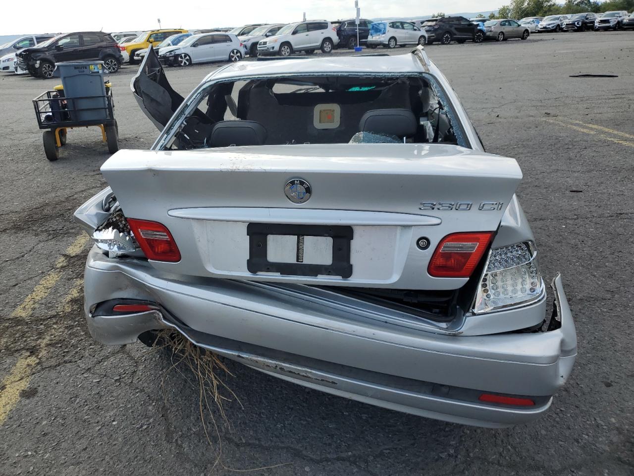 2004 BMW 330 Ci VIN: WBABD53404PD98137 Lot: 71491035