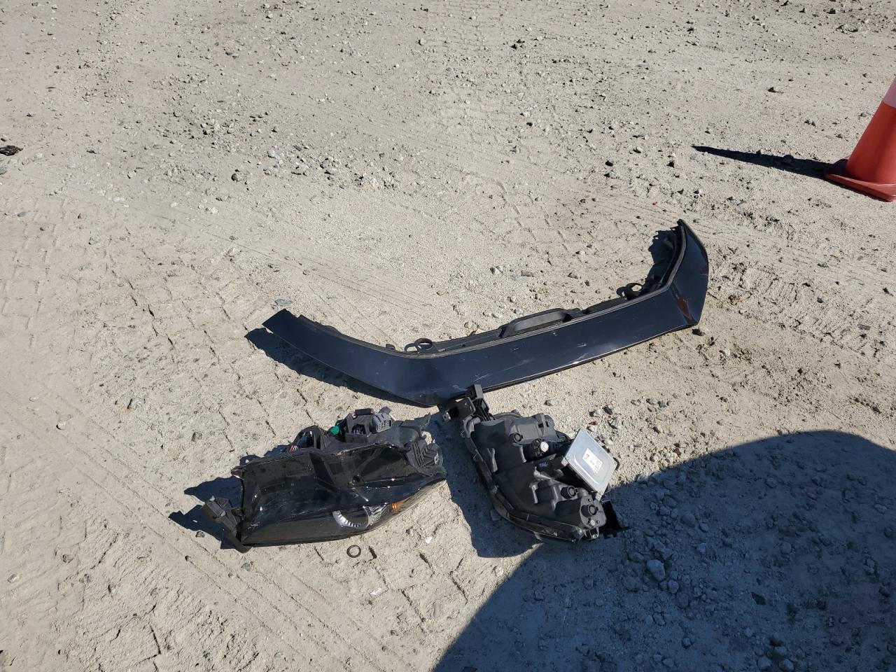 2022 Mazda Cx-30 Preferred VIN: 3MVDMBCL8NM415934 Lot: 70281765