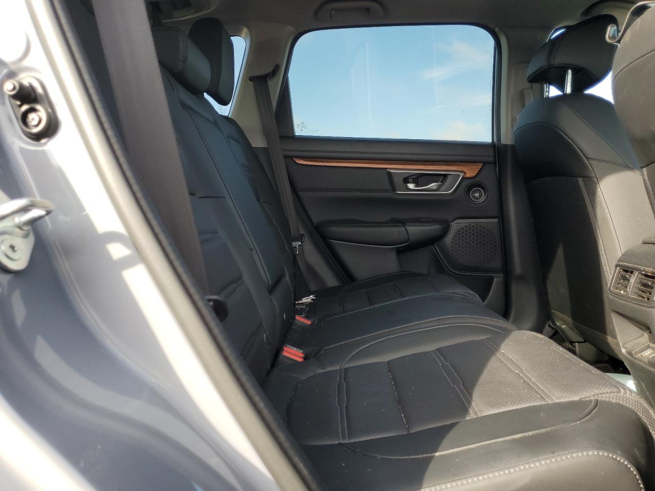 2022 Honda Cr-V Exl VIN: 2HKRW2H8XNH601406 Lot: 82028305