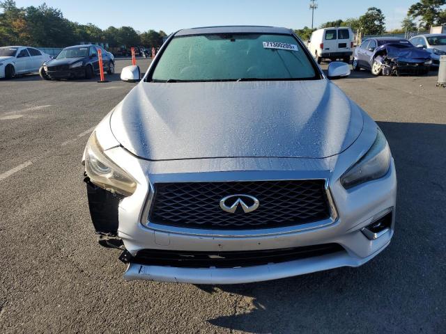  INFINITI Q50 2018 Srebrny