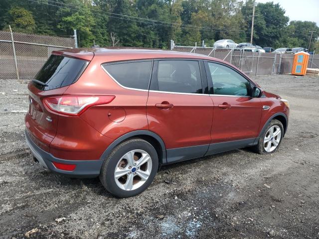 Паркетники FORD ESCAPE 2016 Красный