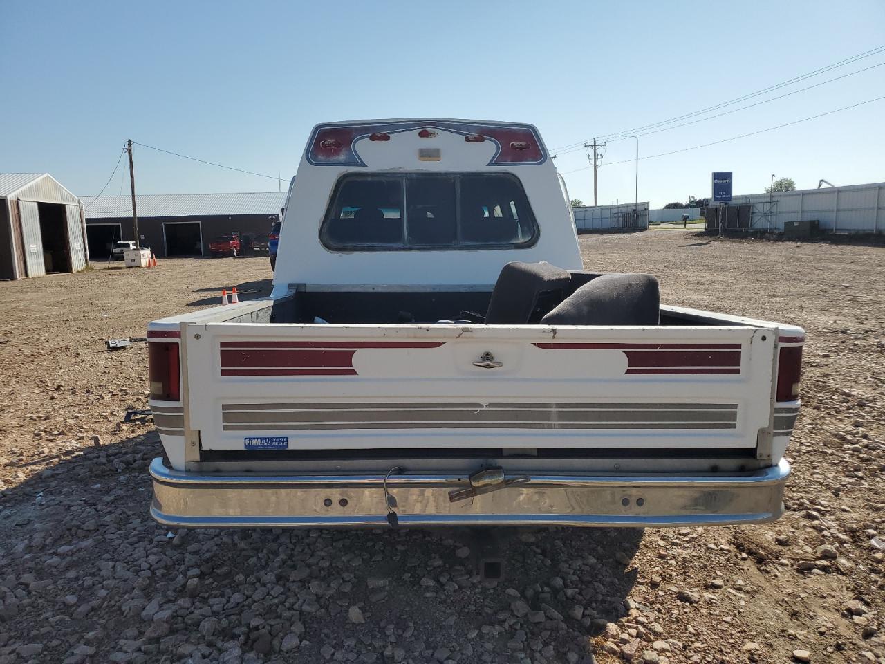 1983 Ford Econoline E350 Cutaway Van VIN: 1FDKE30LXDHB00213 Lot: 81769895