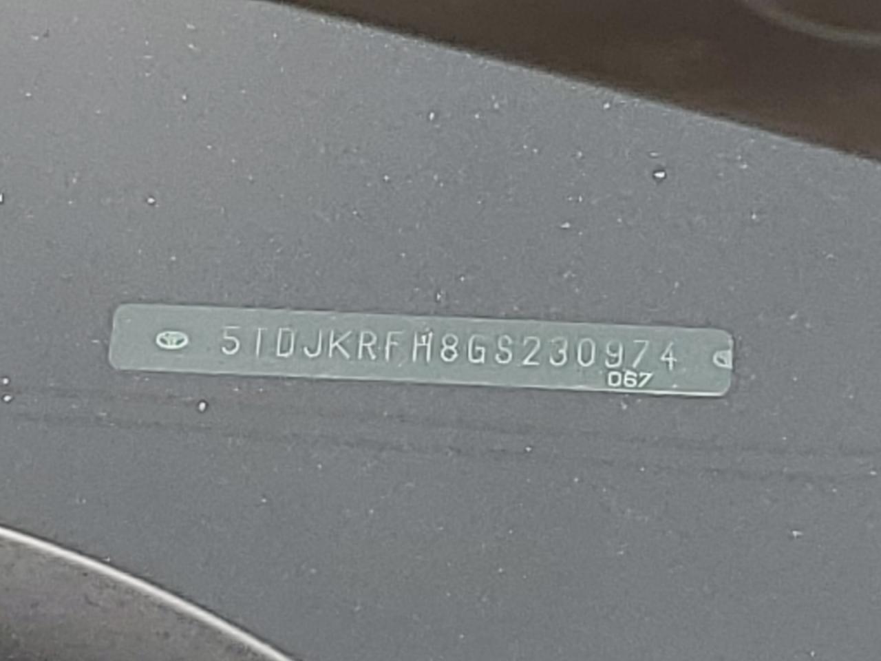 2016 Toyota Highlander Xle VIN: 5TDJKRFH8GS230974 Lot: 81013975