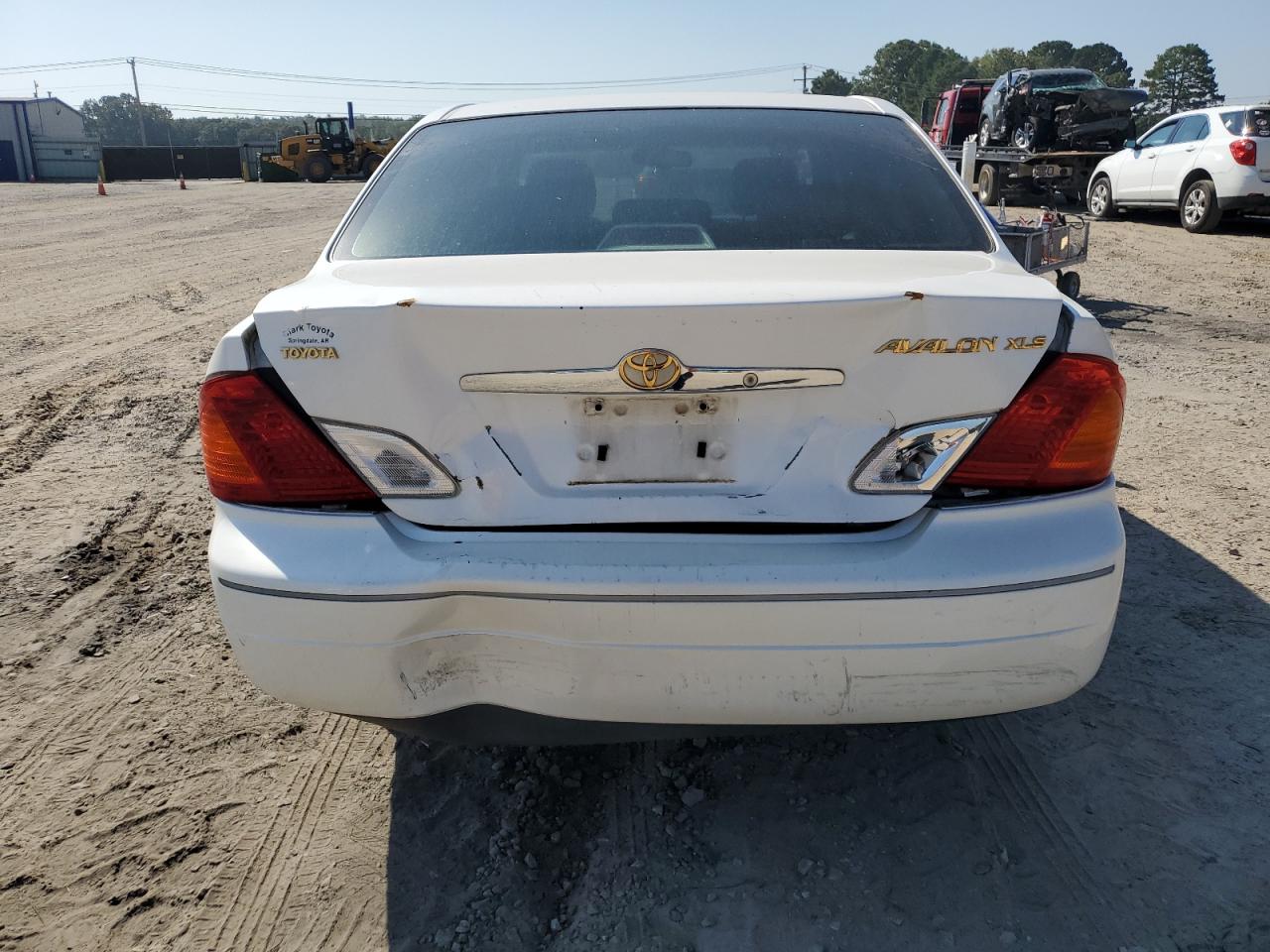 2000 Toyota Avalon Xl VIN: 4T1BF28B7YU094354 Lot: 89907965