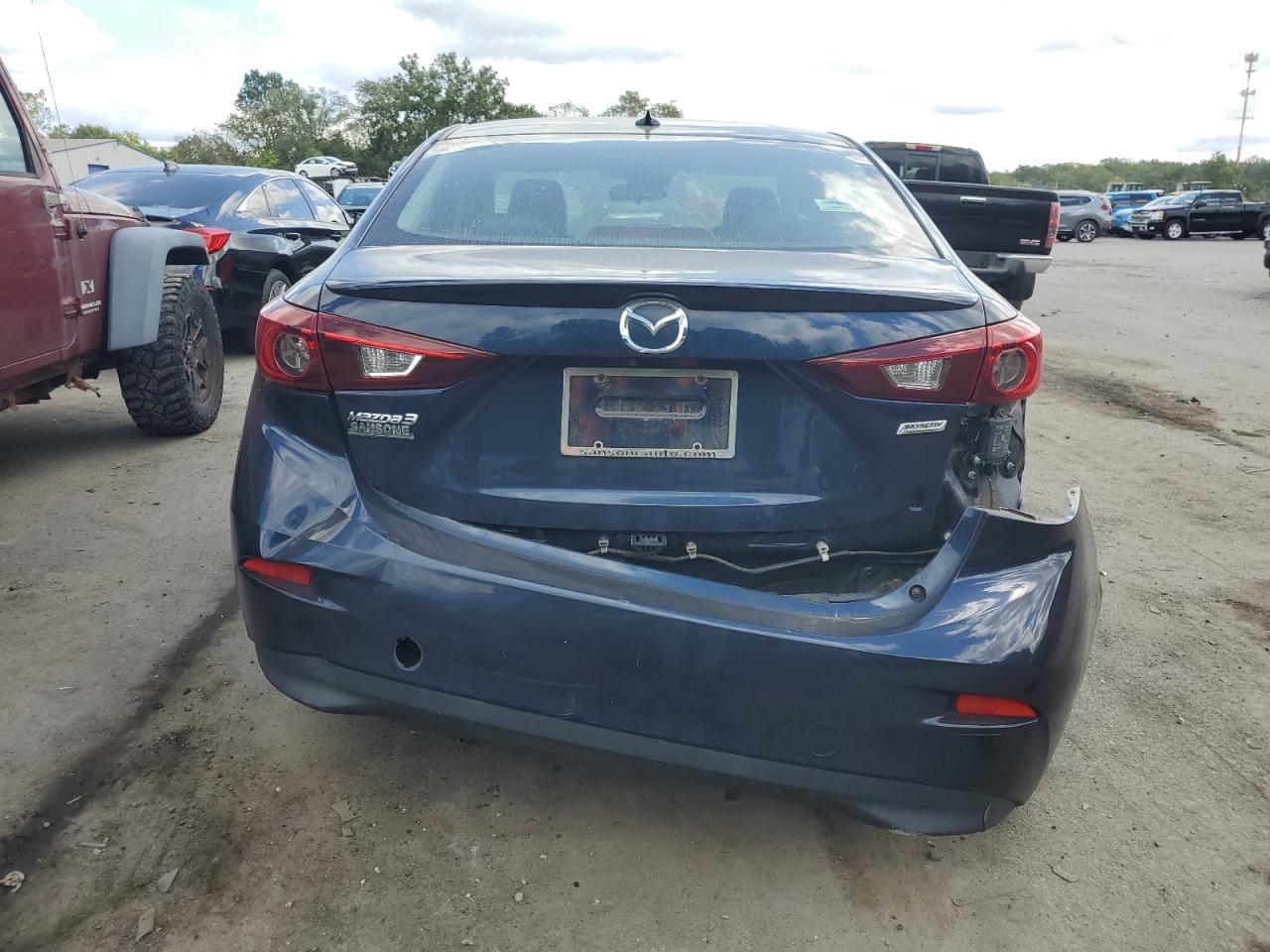 2018 Mazda 3 Touring VIN: 3MZBN1V31JM248692 Lot: 70761025