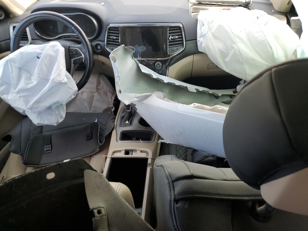 2020 Jeep Grand Cherokee Laredo VIN: 1C4RJEAG7LC201913 Lot: 81331455