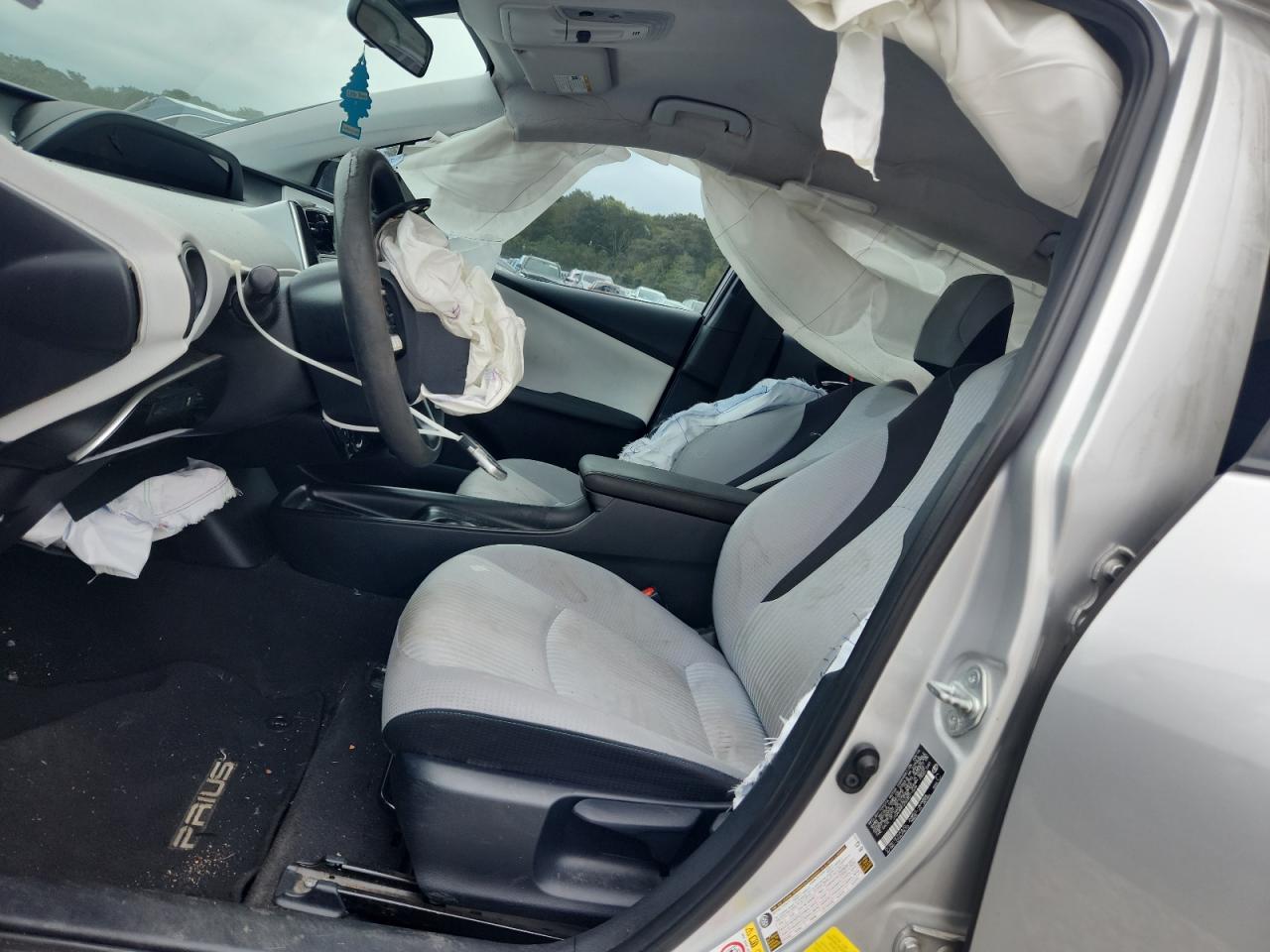 2016 Toyota Prius VIN: JTDKARFU0G3011626 Lot: 81918915