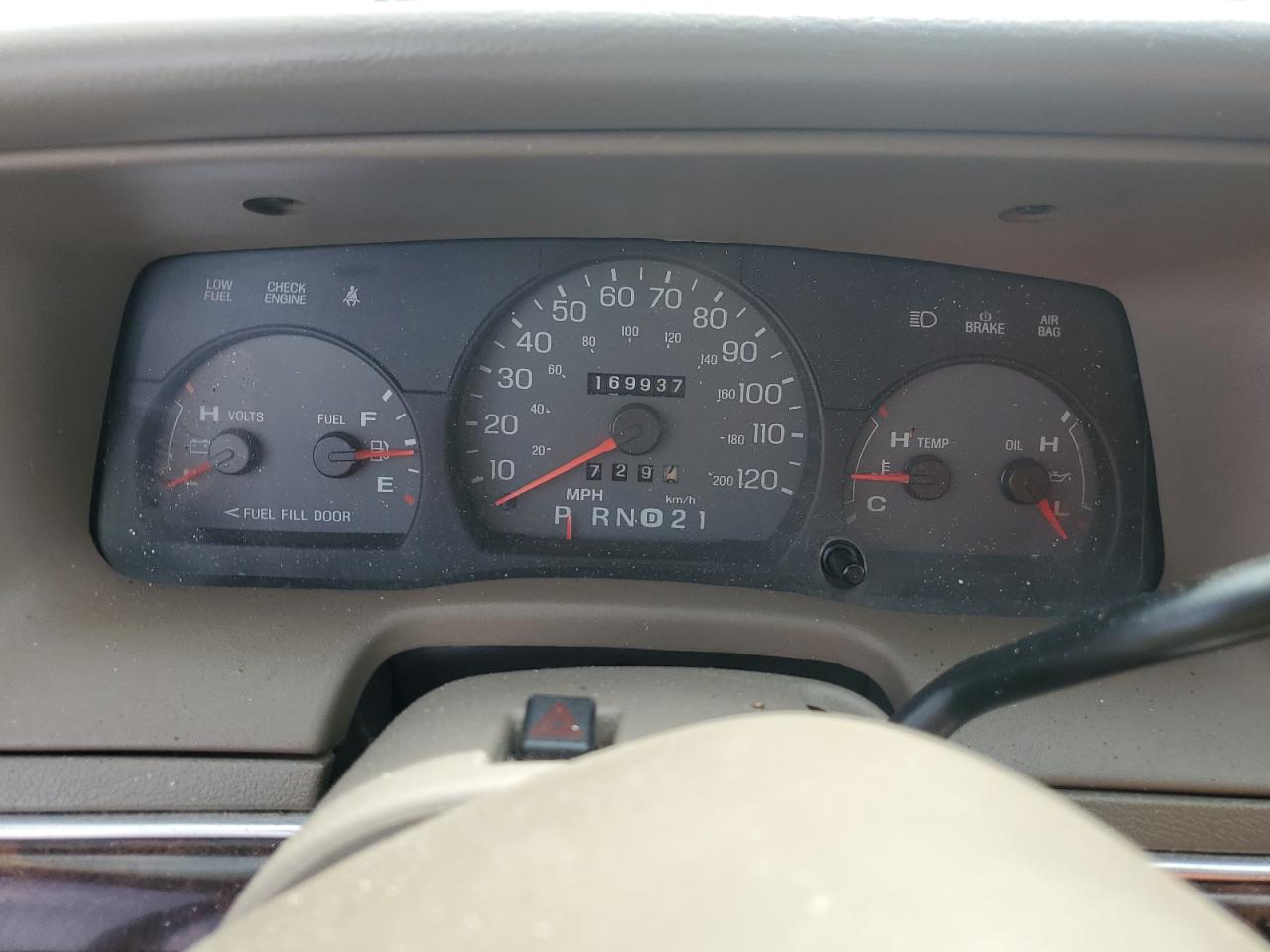 2004 Mercury Grand Marquis Gs VIN: 2MEFM74W34X659167 Lot: 71176325