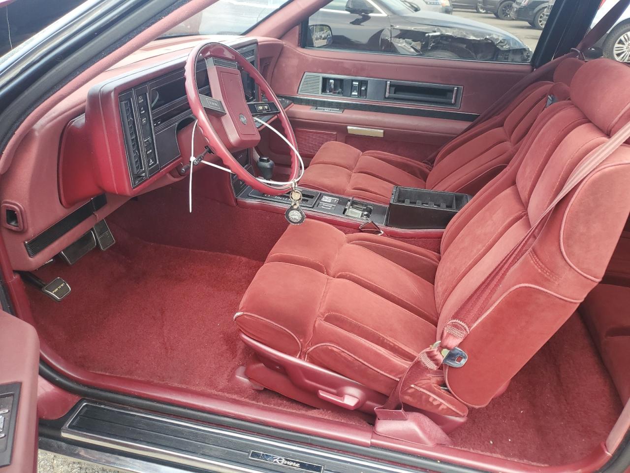 1987 Buick Riviera VIN: 1G4EZ1136HU403166 Lot: 80137805