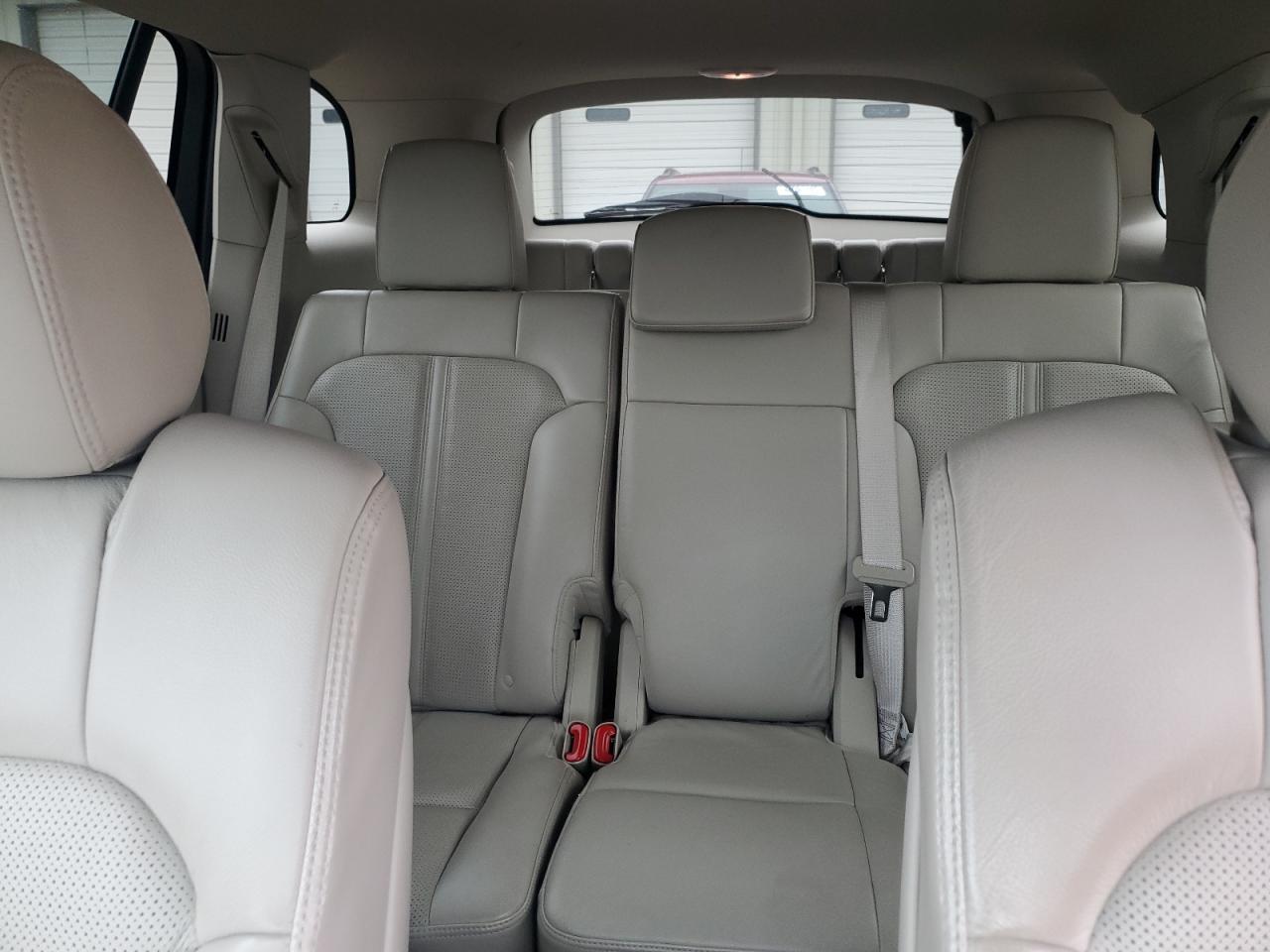 2011 Lincoln Mkt VIN: 2LMHJ5FR9BBJ53108 Lot: 80066155