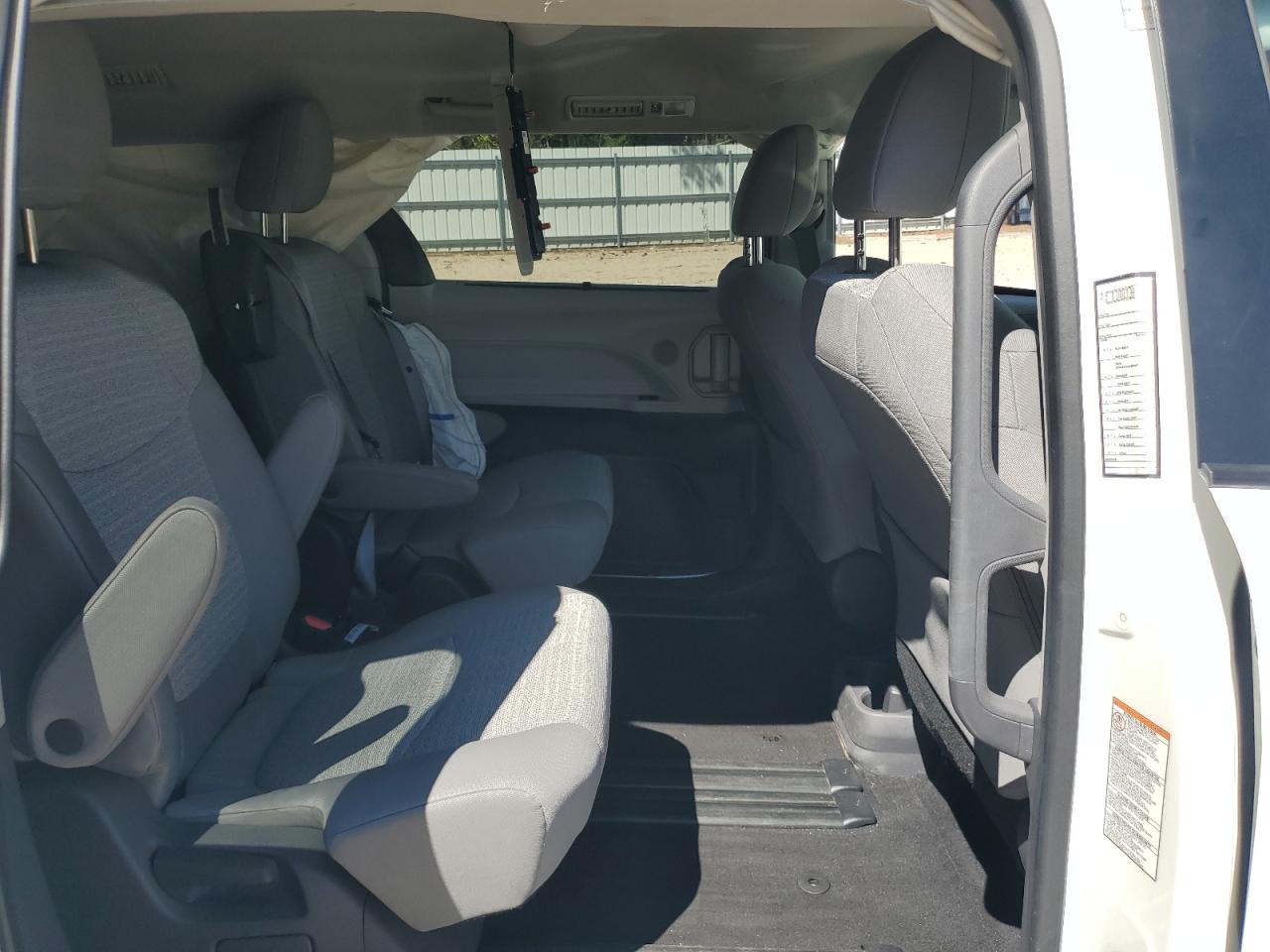 2021 Toyota Sienna Le VIN: 5TDKRKEC9MS045664 Lot: 71974475