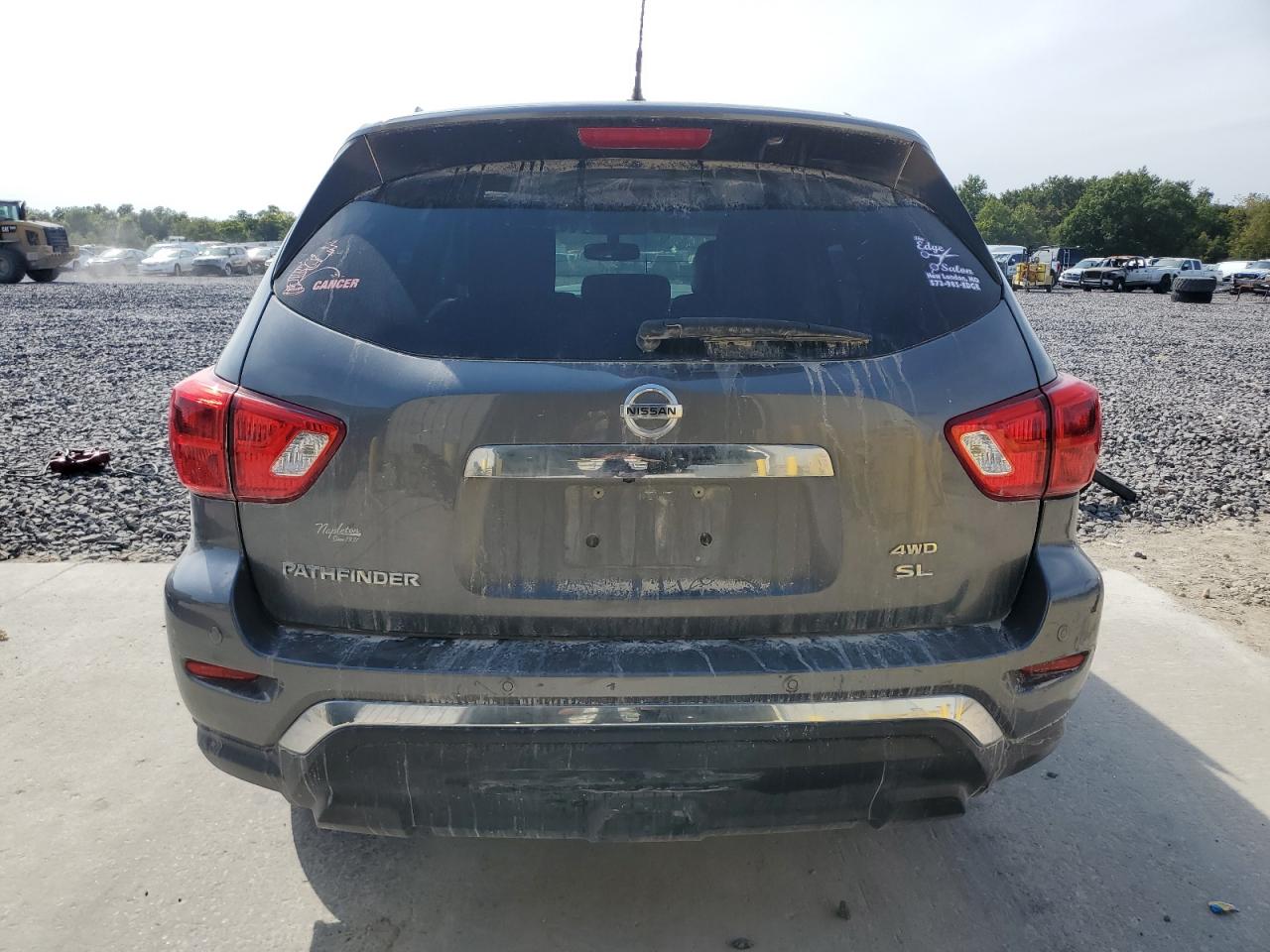 2018 Nissan Pathfinder S VIN: 5N1DR2MM8JC619053 Lot: 71629315
