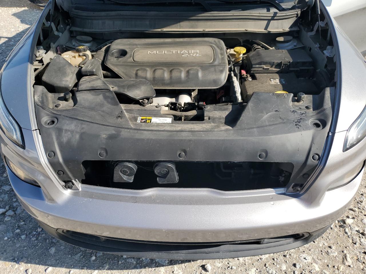 2015 Jeep Cherokee Sport VIN: 1C4PJMABXFW635073 Lot: 71092595