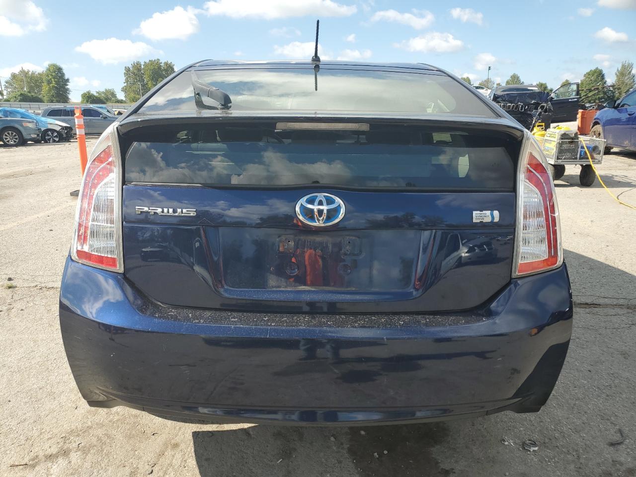 2013 Toyota Prius VIN: JTDKN3DU2D1635956 Lot: 82152765