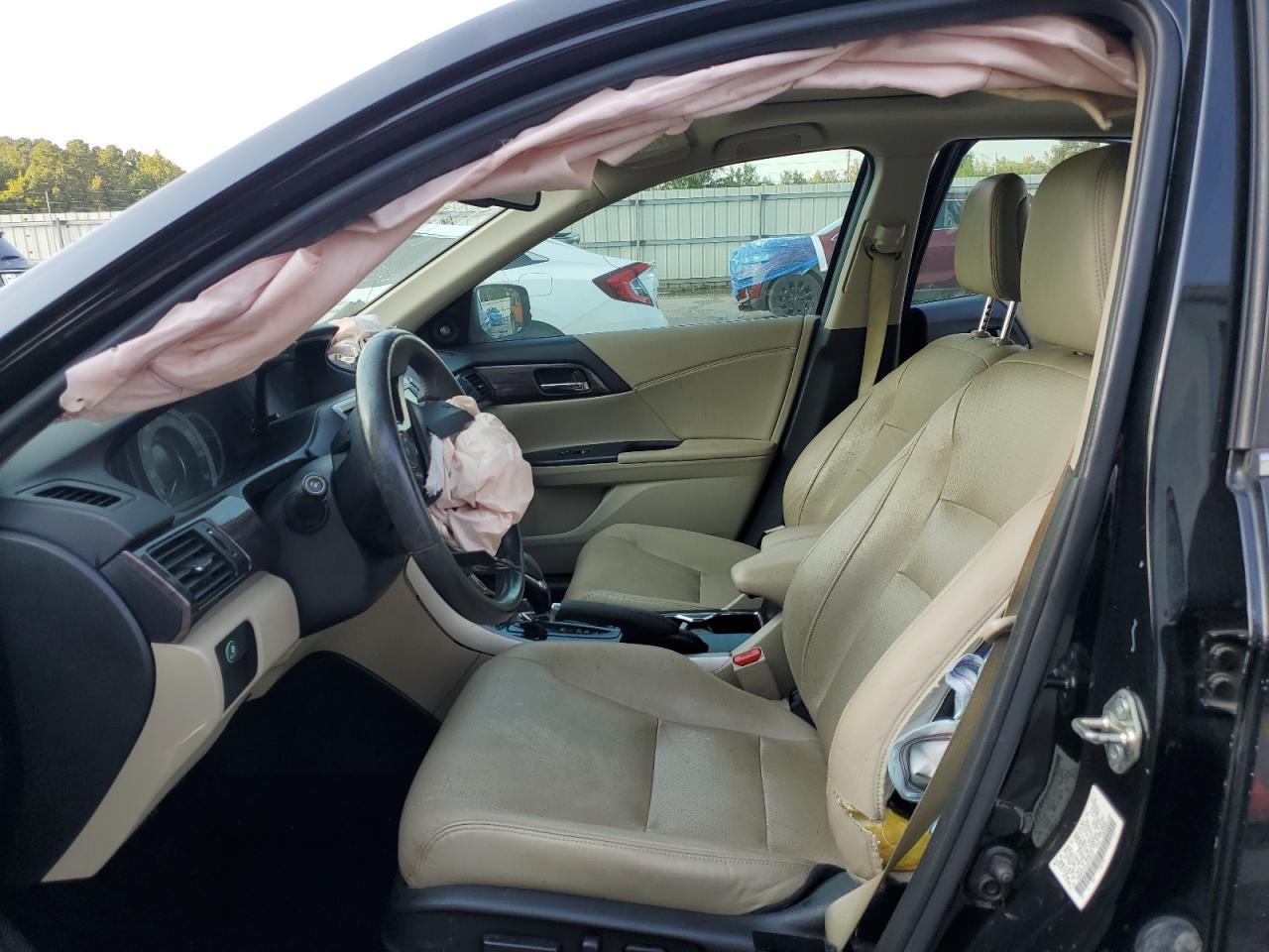 2017 Honda Accord Exl VIN: 1HGCR2F87HA245204 Lot: 80779375