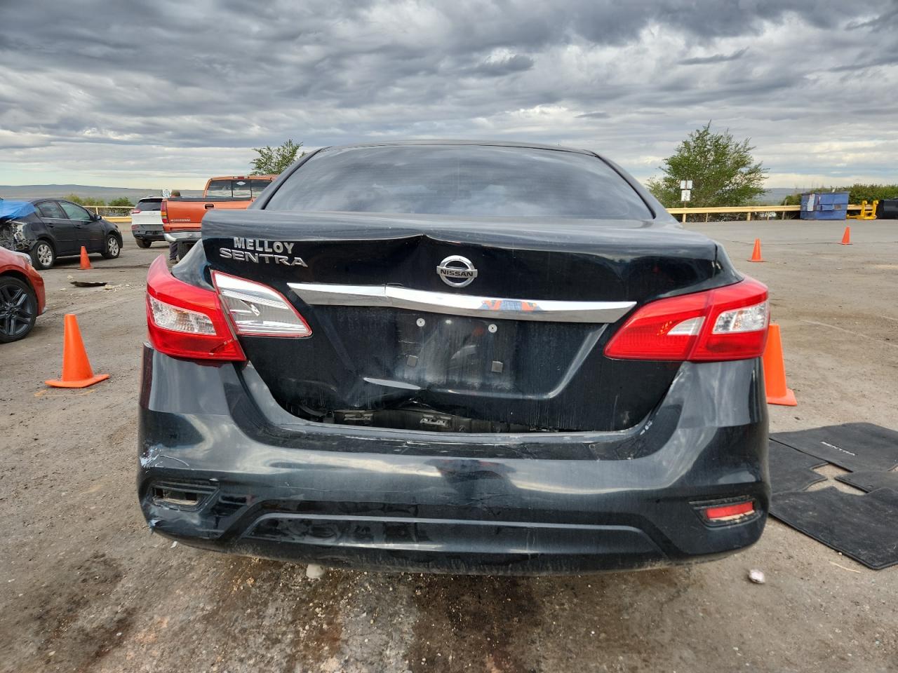 2018 Nissan Sentra S VIN: 3N1AB7AP7JY263602 Lot: 81691205