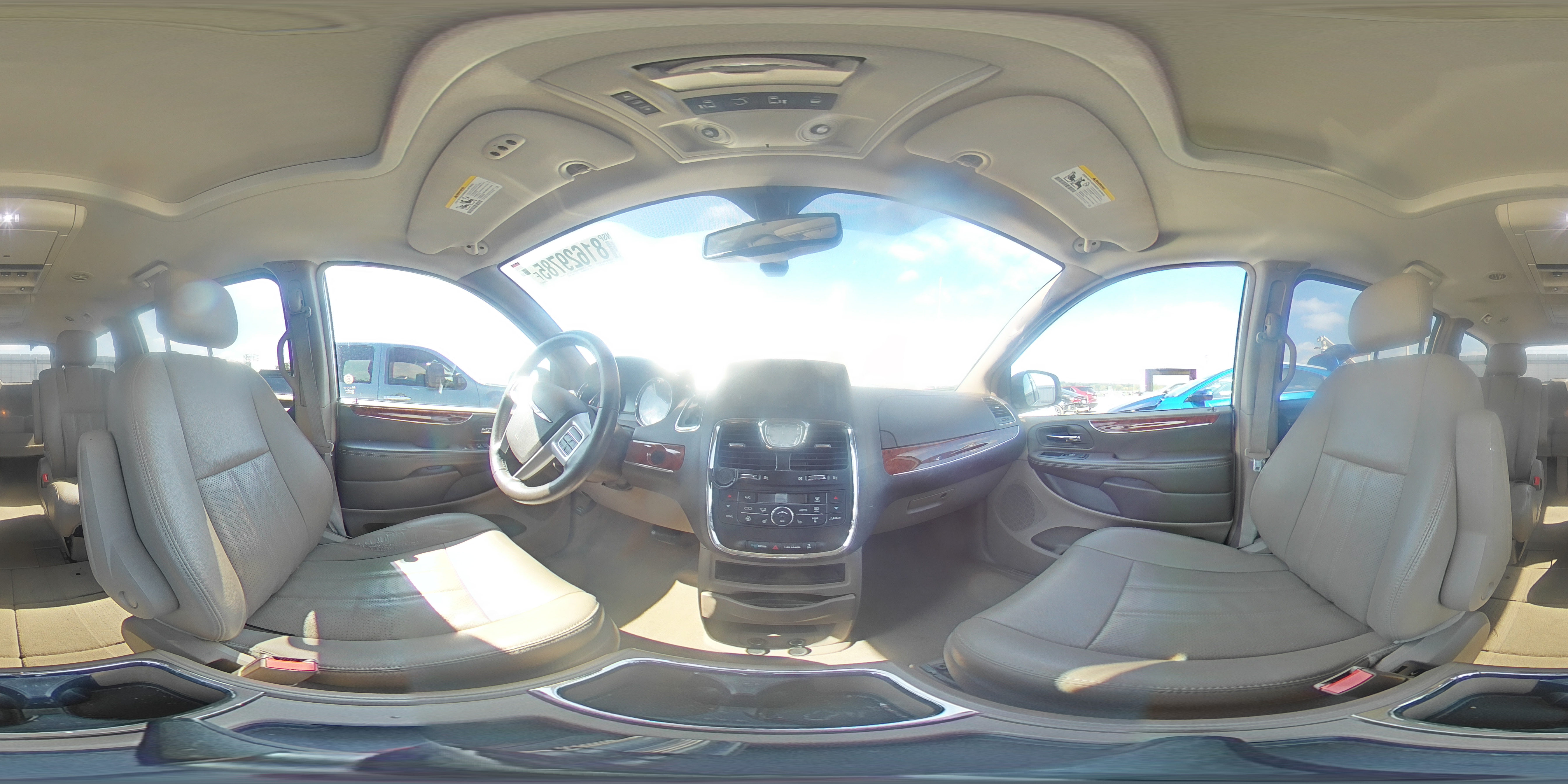 2016 Chrysler Town & Country Touring L VIN: 2C4RC1CG6GR104876 Lot: 81629785