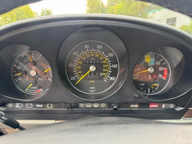 1987 MERCEDES-BENZ 560 SL  