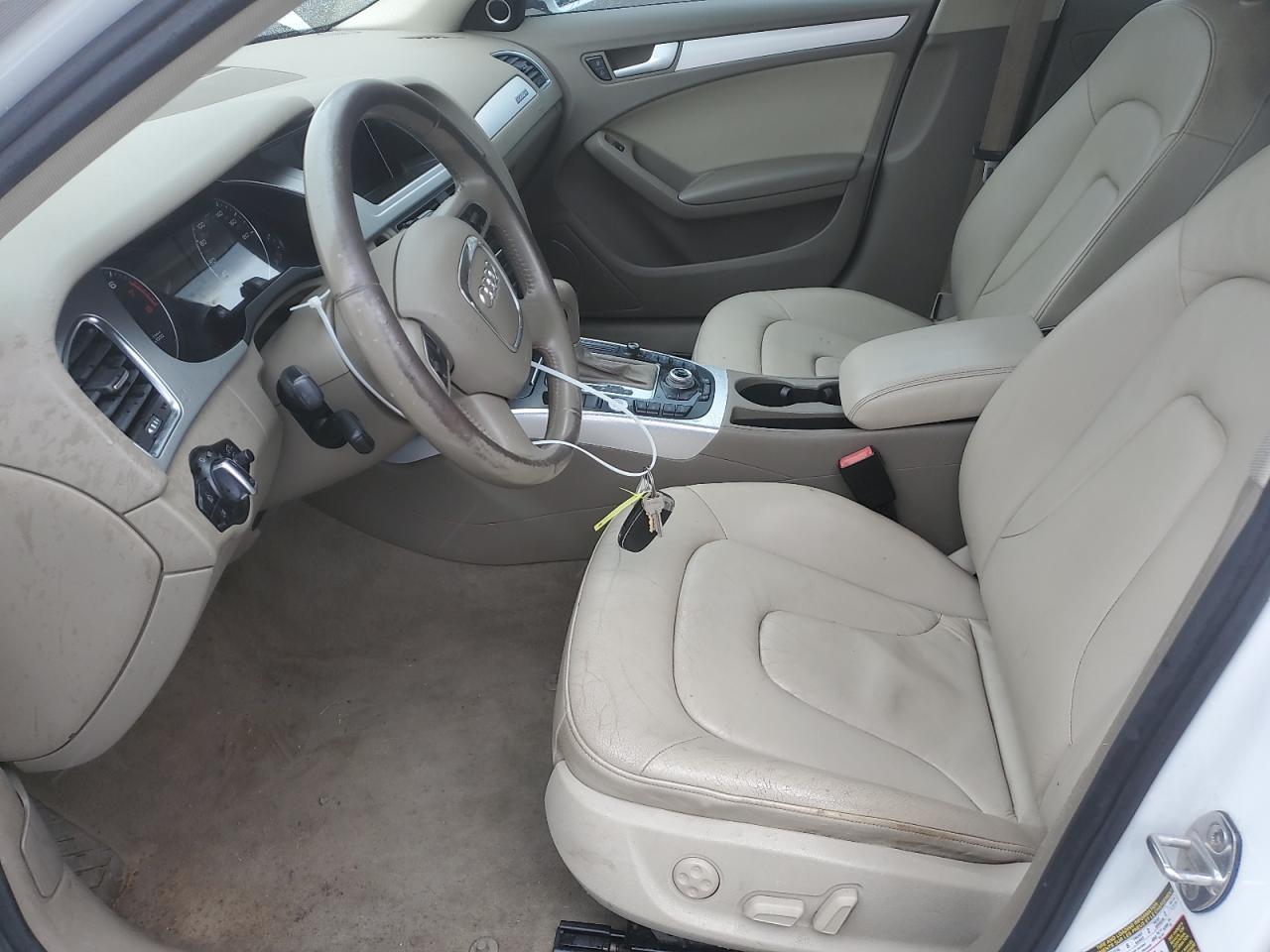 2012 Audi A4 Premium Plus VIN: WAUFFAFL5CN010981 Lot: 84294525