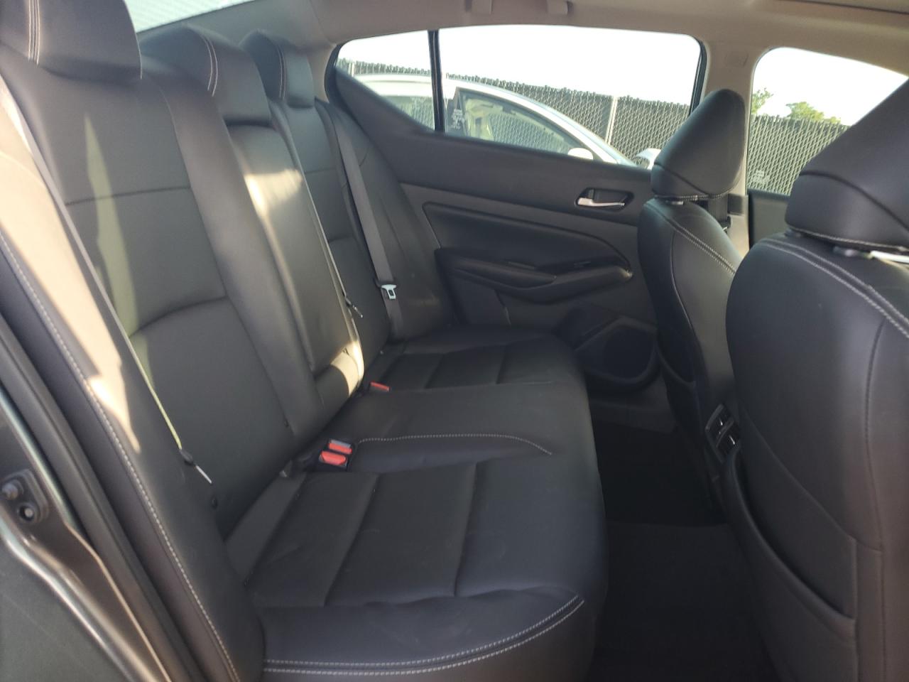 2022 Nissan Altima Sl VIN: 1N4BL4EV2NN397545 Lot: 81366575