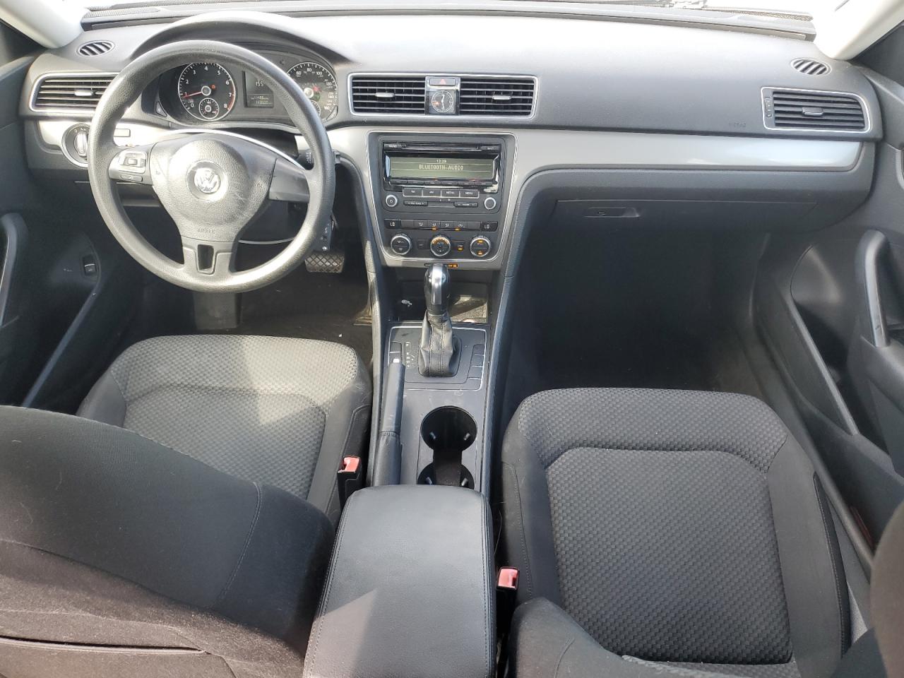 2012 Volkswagen Passat S VIN: 1VWAH7A35CC035311 Lot: 82134345