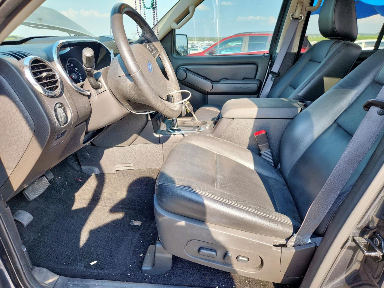 2009 Ford Explorer Xlt VIN: 1FMEU63E59UA19665 Lot: 81186325