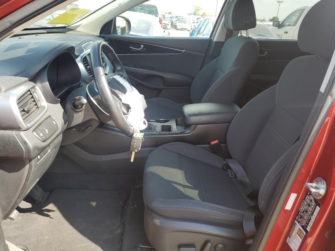 2020 Kia Sorento L VIN: 5XYPGDA37LG680097 Lot: 84539245