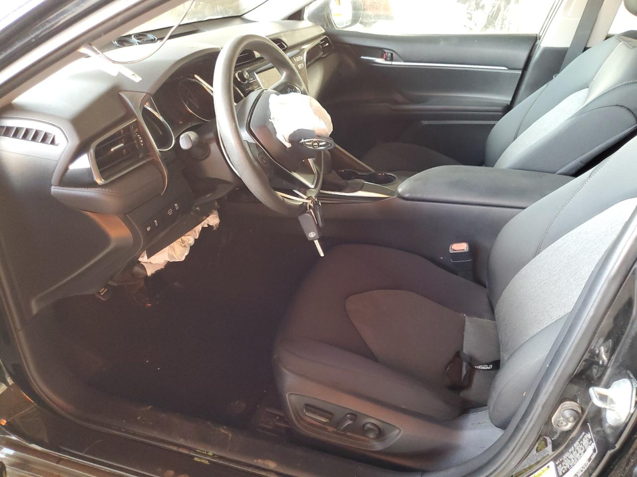 2020 Toyota Camry Le VIN: 4T1C11AK2LU997866 Lot: 81333205