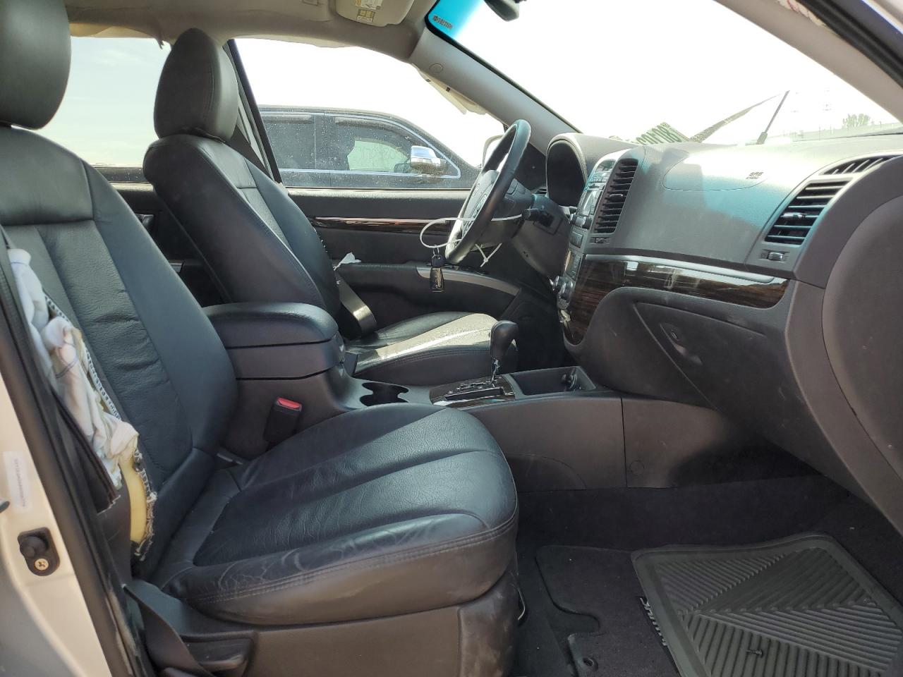 2011 Hyundai Santa Fe Limited VIN: 5XYZKDAG6BG006774 Lot: 80102105